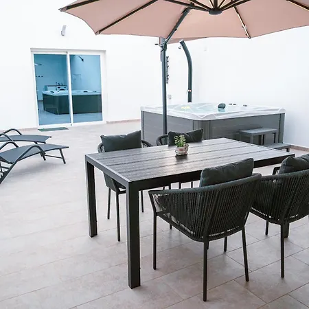 Dona Carmen 2 Вилла