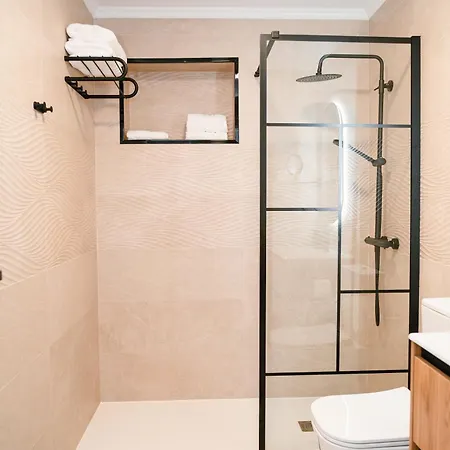 Dona Carmen 2 * Las Playas